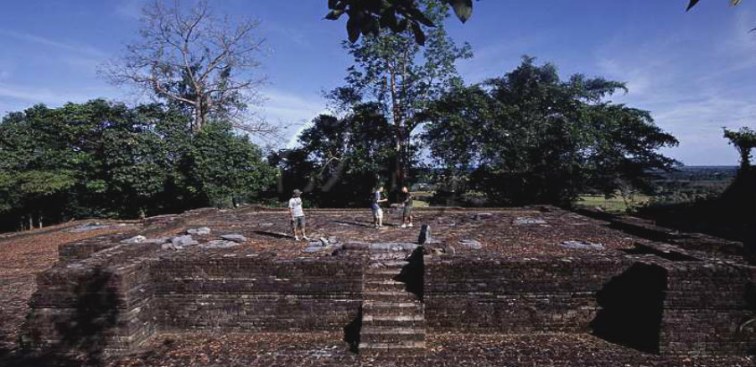 khao kha archaeologicals-site-nakhon-si